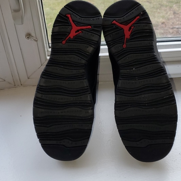 Nike Air Jordan - Picture 8 of 11